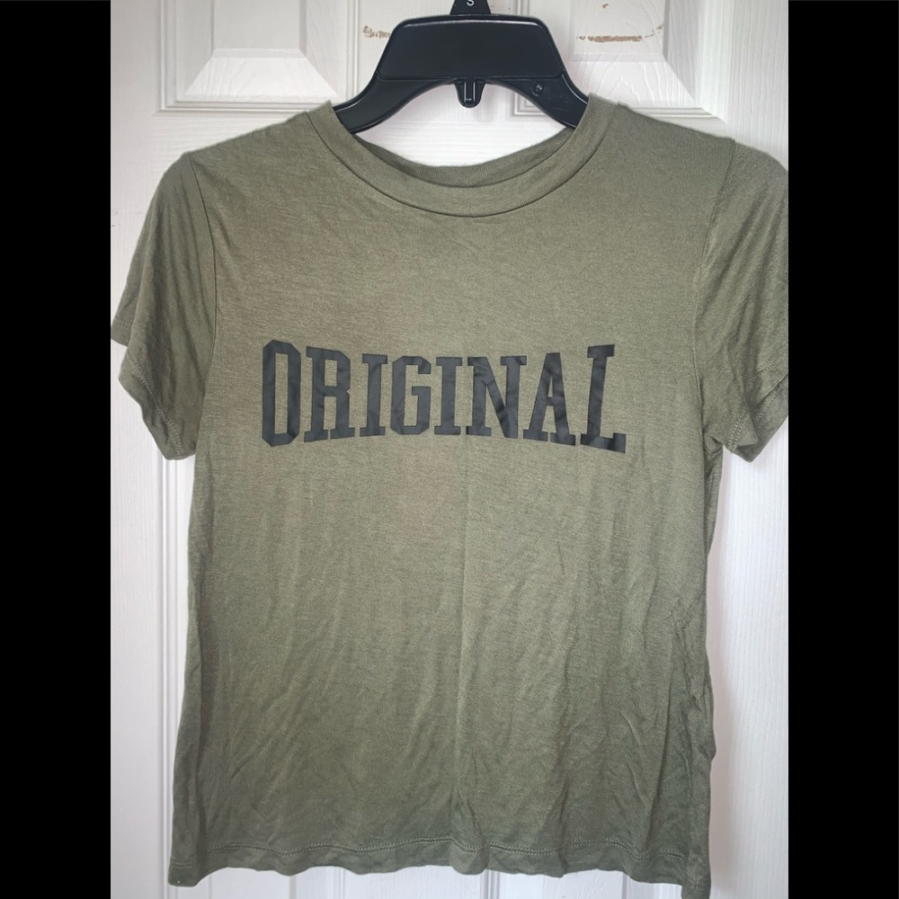 💙 H&M “ORIGINAL” crop tee